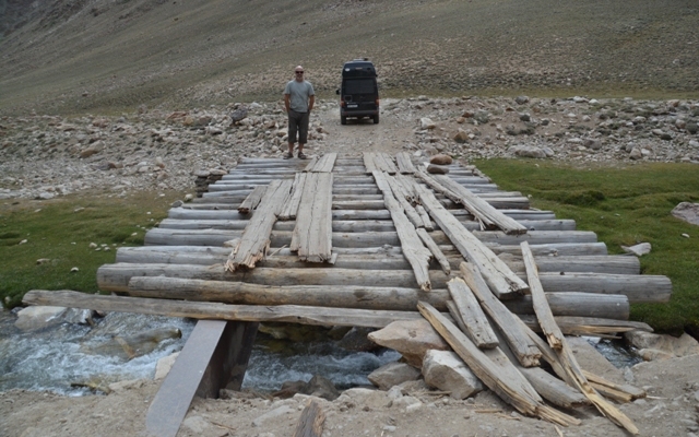 Pamir Highway: Shokh Dara valley/ La route de Pamir: la vallée Shokh